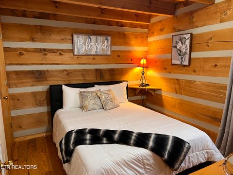 Tiny photo for 7116 E Lamar Alexander Pkwy, Townsend, TN 37882 (MLS # 1335698)