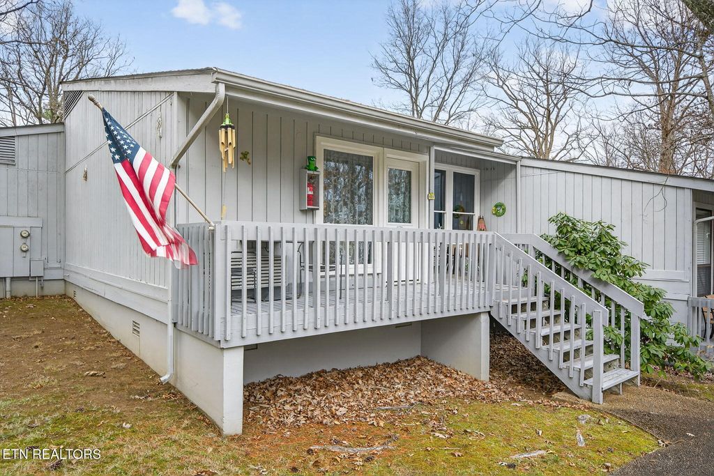 Photo of 15 Eagle Court, Crossville, TN 38558 (MLS # 1325413)