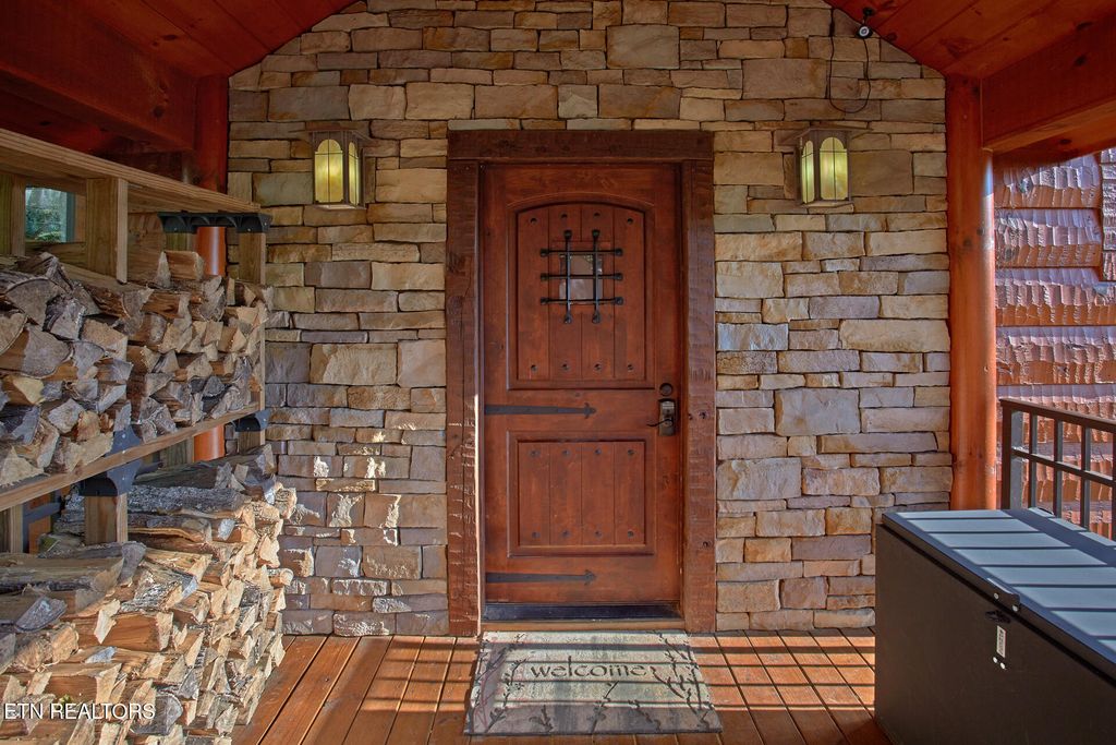 Photo of 4310 Firefly View Way, Gatlinburg, TN 37738 (MLS # 1340102)