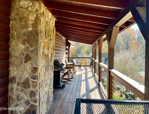 Tiny photo for 1653 Little Cabin Loop, Sevierville, TN 37862 (MLS # 1322996)