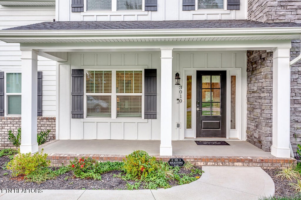 Photo of 3010 Port Royal Lane, Knoxville, TN 37938 (MLS # 1359253)