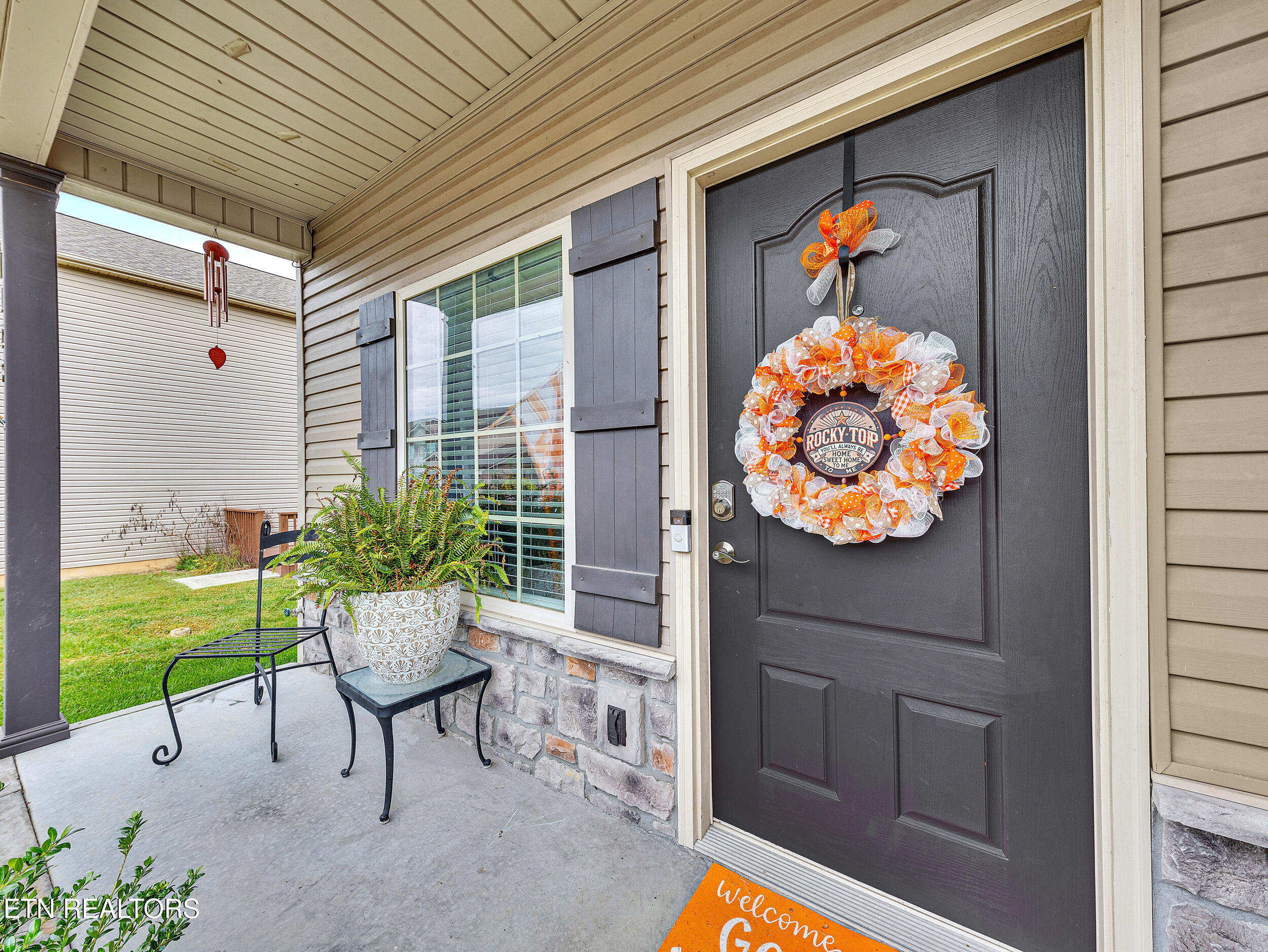 7128 Deer Springs Way