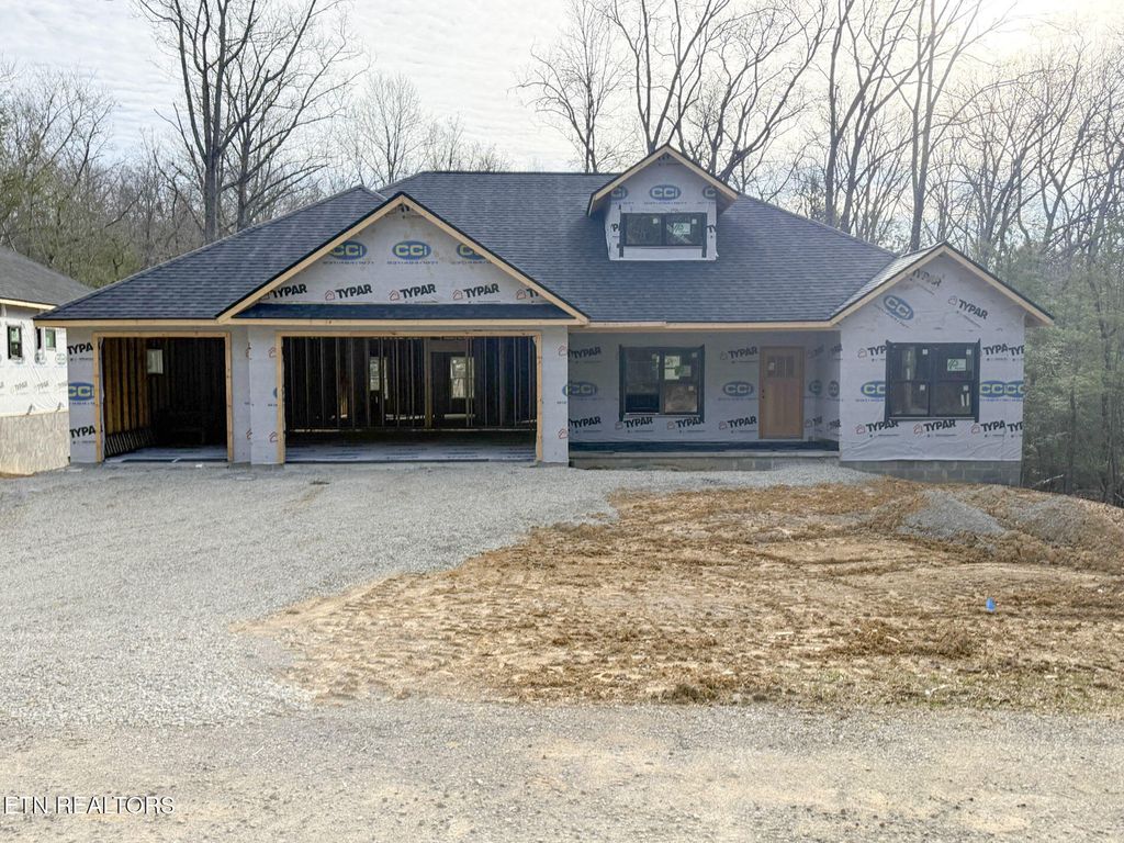 Photo of 153 Natchez Circle, Crossville, TN 38558 (MLS # 1330404)