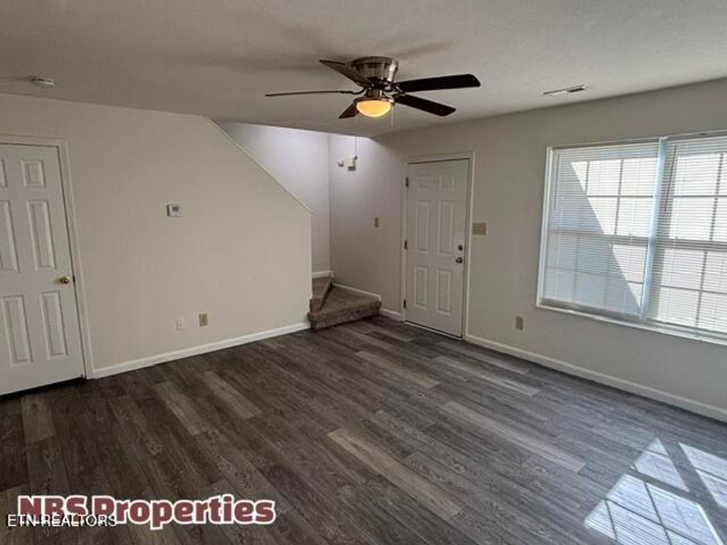 Photo of 2934 NE Colt Drive, Knoxville, TN 37918 (MLS # 1331189)