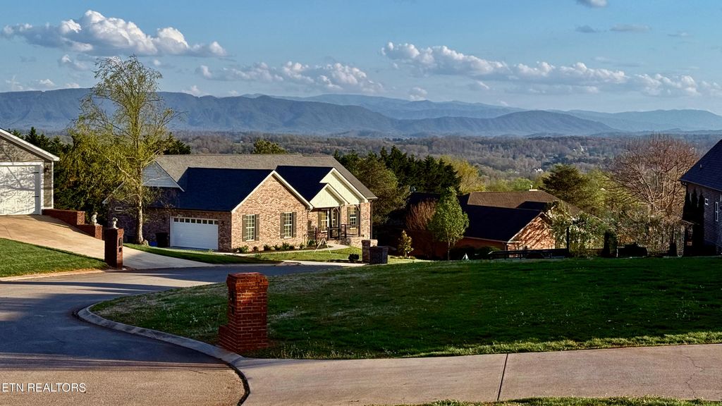 Photo of 117 Alex Way, Maryville, TN 37801 (MLS # 1344210)