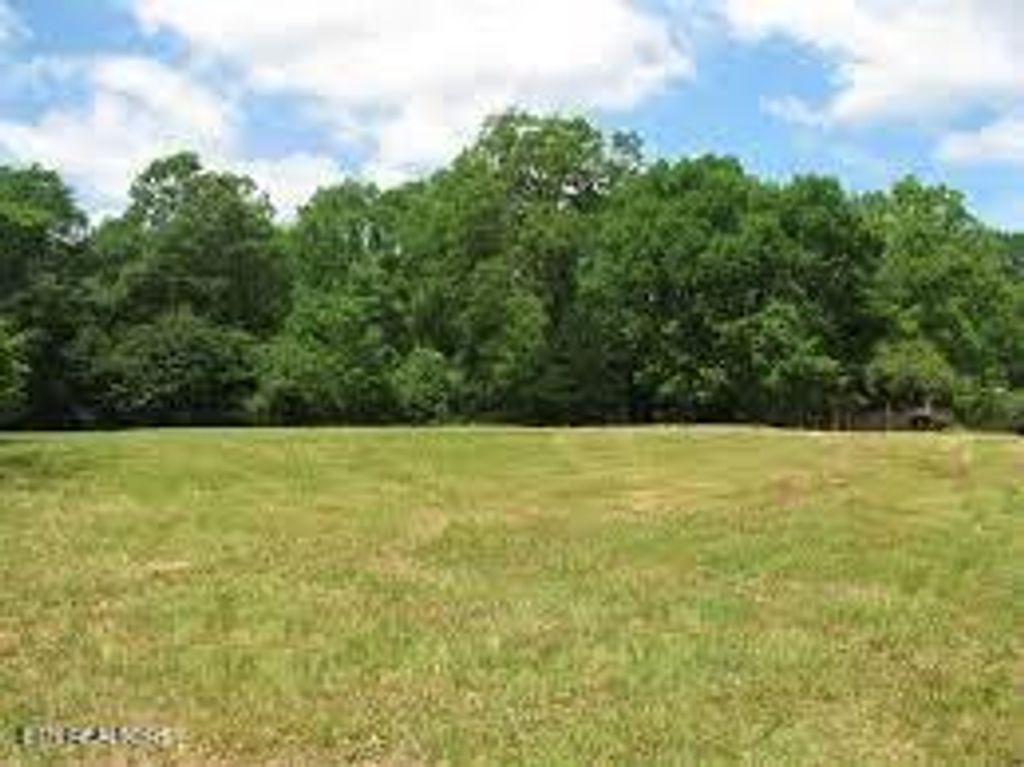 Photo of Deerfield Way, LaFollette, TN 37766 (MLS # 1304037)