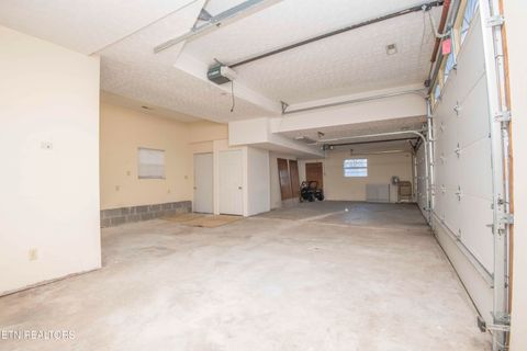 Tiny photo for 400 Furnace Ave, Rockwood, TN 37854 (MLS # 1329357)