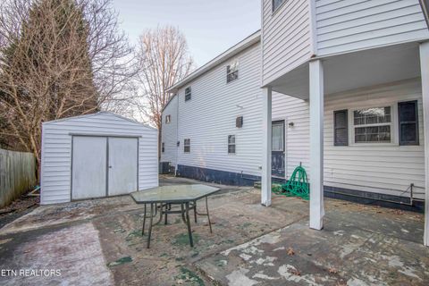 Tiny photo for 400 Furnace Ave, Rockwood, TN 37854 (MLS # 1329357)