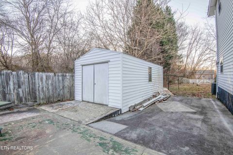 Tiny photo for 400 Furnace Ave, Rockwood, TN 37854 (MLS # 1329357)