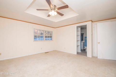 Tiny photo for 400 Furnace Ave, Rockwood, TN 37854 (MLS # 1329357)