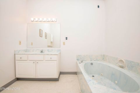 Tiny photo for 400 Furnace Ave, Rockwood, TN 37854 (MLS # 1329357)