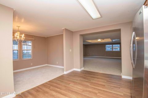 Tiny photo for 400 Furnace Ave, Rockwood, TN 37854 (MLS # 1329357)