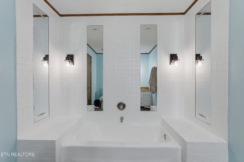 Tiny photo for 7940 Castlecomb Rd, Powell, TN 37849 (MLS # 1329389)