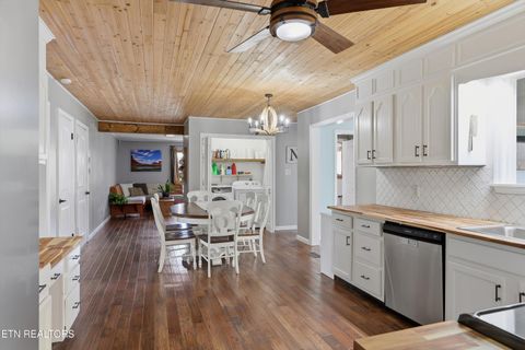 Tiny photo for 7940 Castlecomb Rd, Powell, TN 37849 (MLS # 1329389)