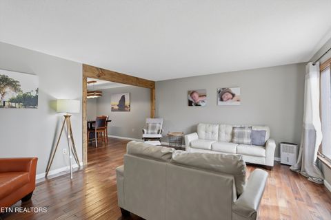 Tiny photo for 7940 Castlecomb Rd, Powell, TN 37849 (MLS # 1329389)