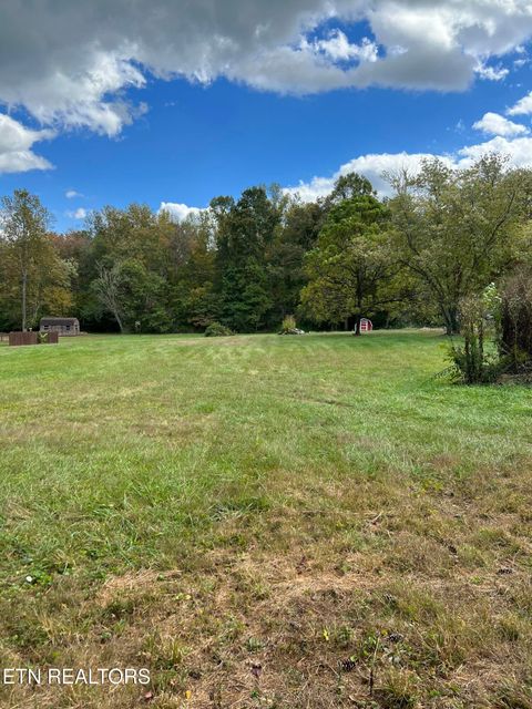 Photo of 1231 Airport Rd, Oakdale, TN 37829 (MLS # 1320251)