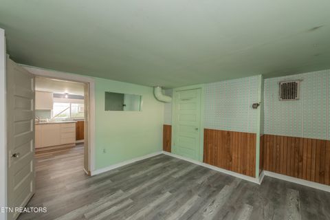 Tiny photo for 1915 McCroskey Ave, Knoxville, TN 37917 (MLS # 1338063)