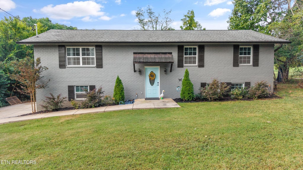 Photo of 6314 John May Drive, Knoxville, TN 37921 (MLS # 1356099)
