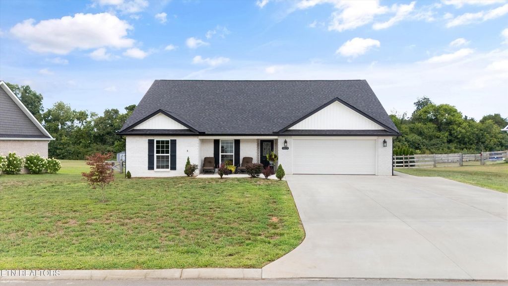 Photo of 1019 Pathways Drive, Seymour, TN 37865 (MLS # 1312850)