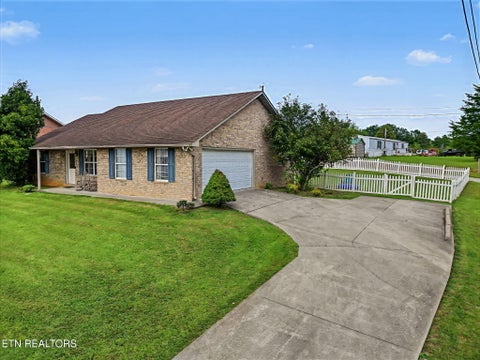 Tiny photo for 4104 Briggs Loop, Kodak, TN 37764 (MLS # 1359347)