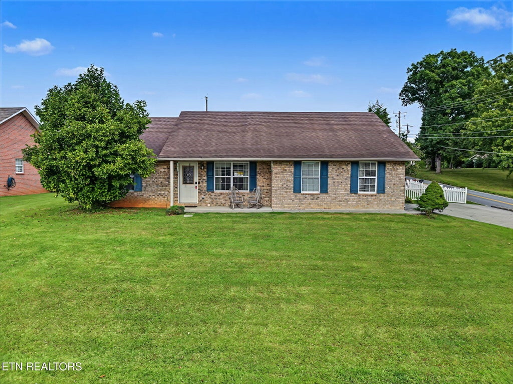 Photo of 4104 Briggs Loop, Kodak, TN 37764 (MLS # 1359347)