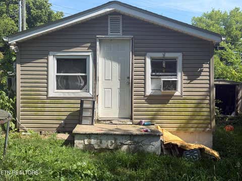 Photo of 114 Cedar Ave, Knoxville, TN 37917 (MLS # 1345469)