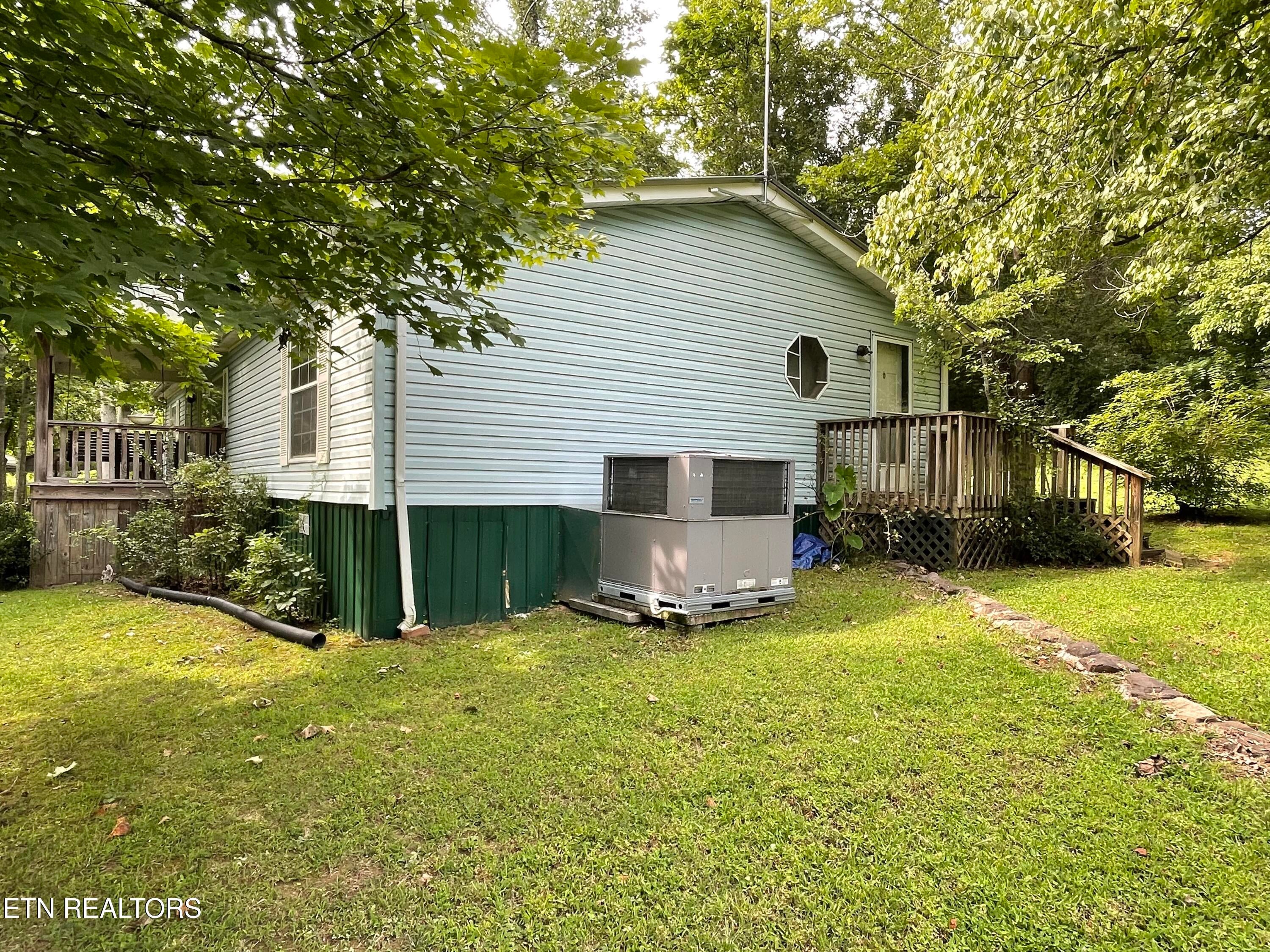 3000 Fairview Rd