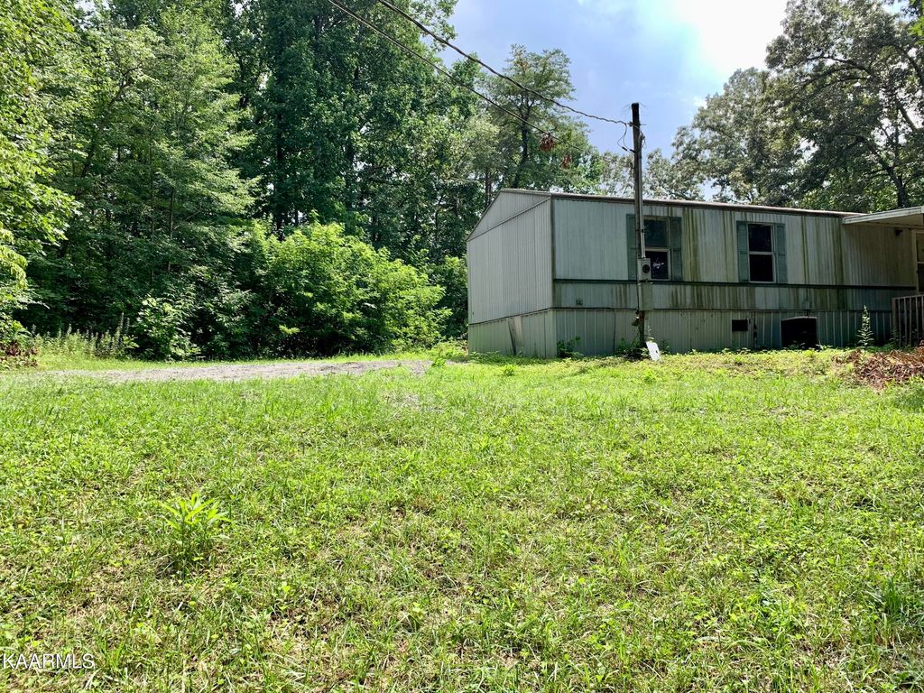 Photo of 1058 N Union Grove Rd, Friendsville, TN 37737 (MLS # 1235598)