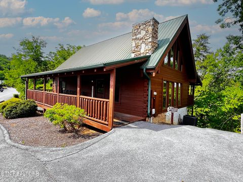 Photo of 3216 White Falcon Way #19, Pigeon Forge, TN 37863 (MLS # 1338772)
