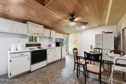 Tiny photo for 70 Valley Forge Drive, Oak Ridge, TN 37830 (MLS # 1349935)