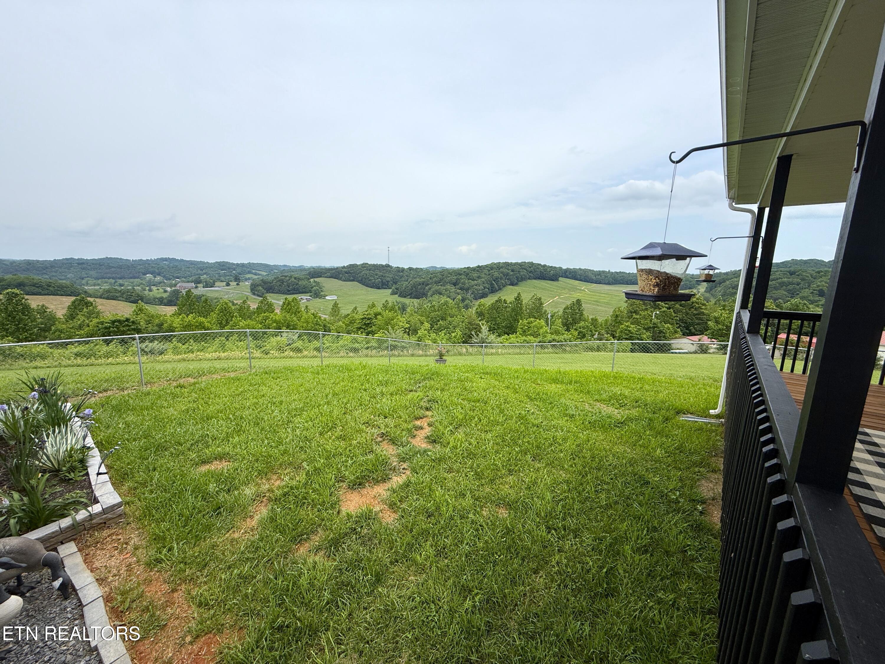 1066 Highland Meadows Way