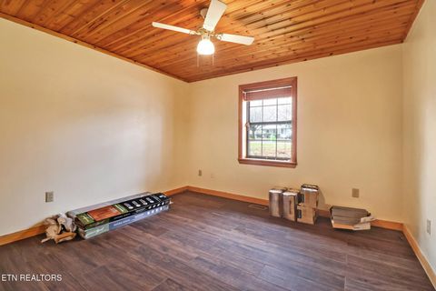 Tiny photo for 573 Mockingbird Drive, Crossville, TN 38555 (MLS # 1325547)