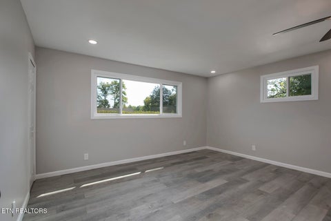 Tiny photo for 107 Bermuda Rd, Oak Ridge, TN 37830 (MLS # 1351218)