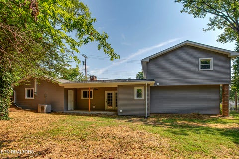 Tiny photo for 107 Bermuda Rd, Oak Ridge, TN 37830 (MLS # 1351218)