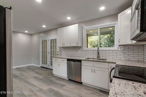 Tiny photo for 107 Bermuda Rd, Oak Ridge, TN 37830 (MLS # 1351218)