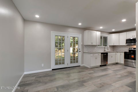 Tiny photo for 107 Bermuda Rd, Oak Ridge, TN 37830 (MLS # 1351218)