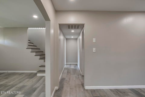 Tiny photo for 107 Bermuda Rd, Oak Ridge, TN 37830 (MLS # 1351218)