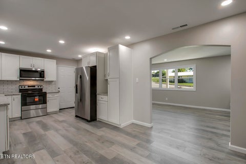 Tiny photo for 107 Bermuda Rd, Oak Ridge, TN 37830 (MLS # 1351218)
