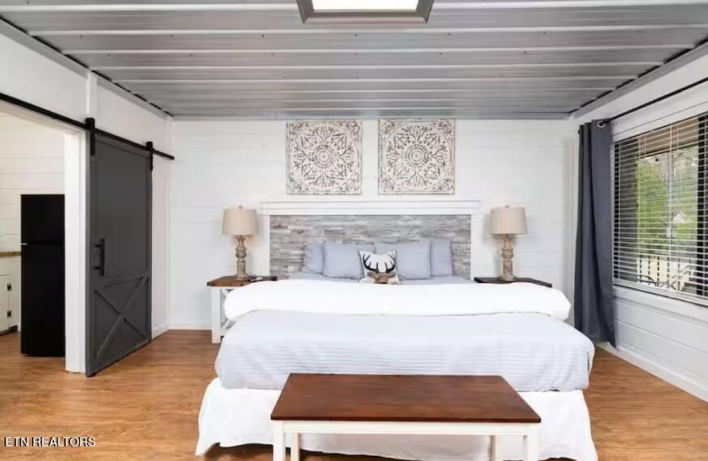 Photo of 124 Roaring Fork Rd, Gatlinburg, TN 37738 (MLS # 1335553)