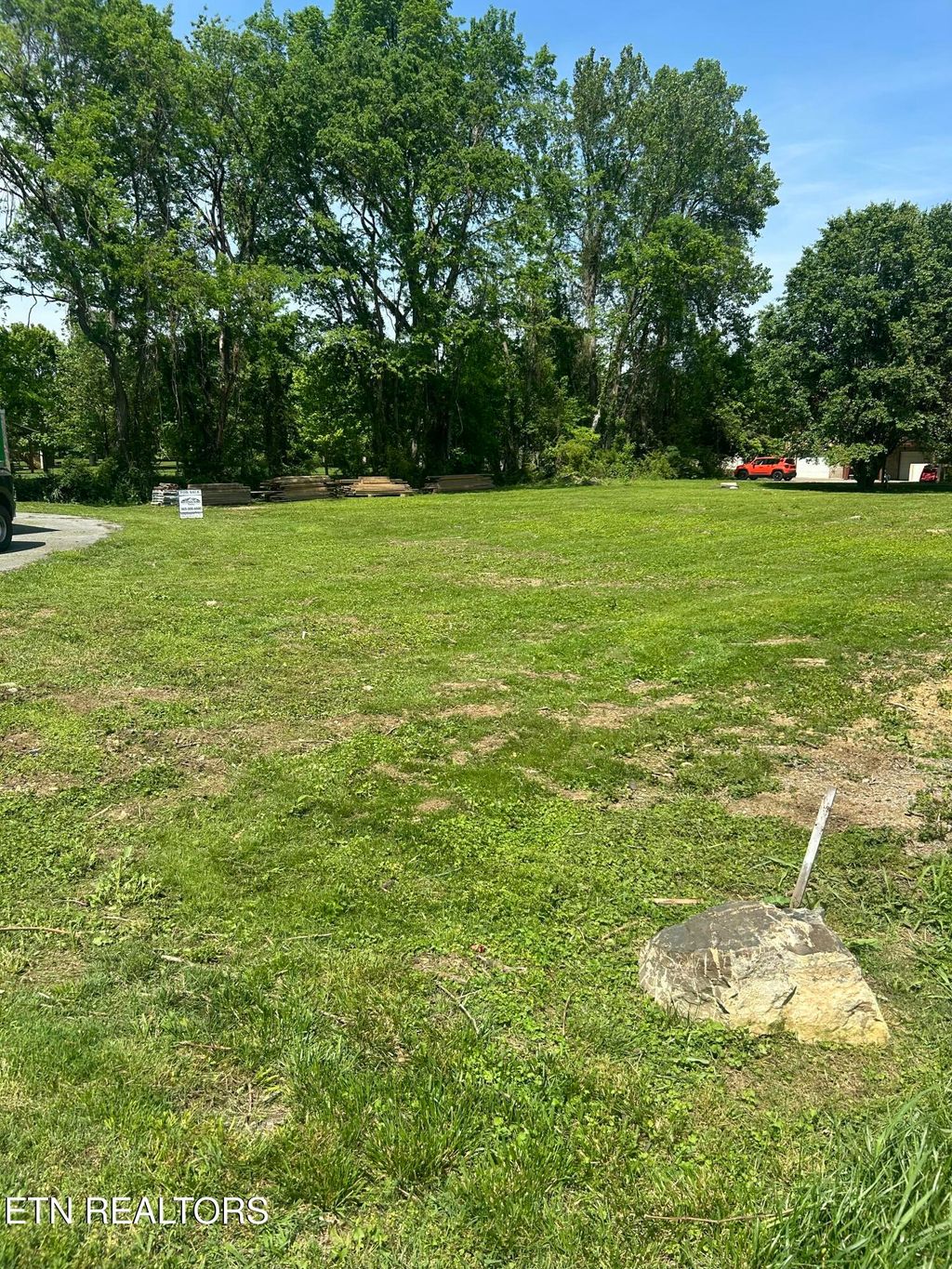 Photo of River Bank Rd, Pigeon Forge, TN 37863 (MLS # 1287584)