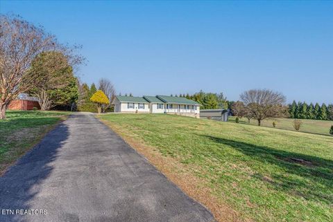 Tiny photo for 228 Florence Circle, Dandridge, TN 37725 (MLS # 1331496)