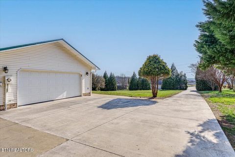 Tiny photo for 228 Florence Circle, Dandridge, TN 37725 (MLS # 1331496)
