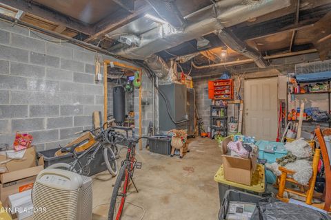 Tiny photo for 222 Walden Ave, Oliver Springs, TN 37840 (MLS # 1343012)