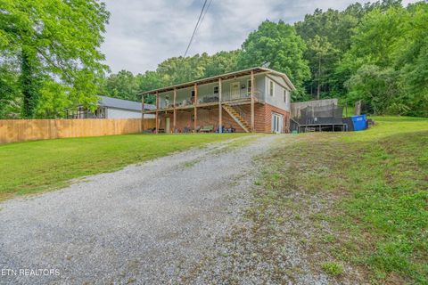 Tiny photo for 222 Walden Ave, Oliver Springs, TN 37840 (MLS # 1343012)