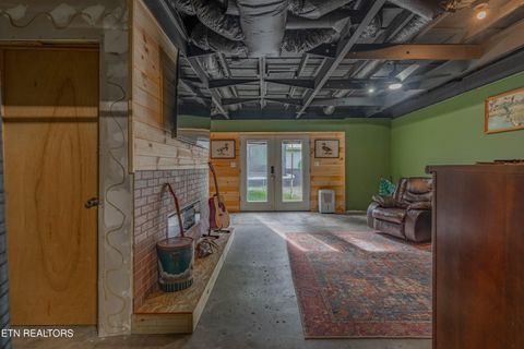 Tiny photo for 222 Walden Ave, Oliver Springs, TN 37840 (MLS # 1343012)