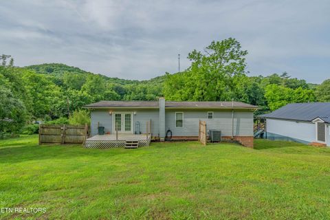 Tiny photo for 222 Walden Ave, Oliver Springs, TN 37840 (MLS # 1343012)