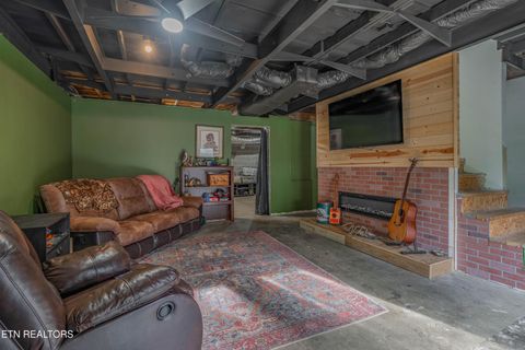 Tiny photo for 222 Walden Ave, Oliver Springs, TN 37840 (MLS # 1343012)