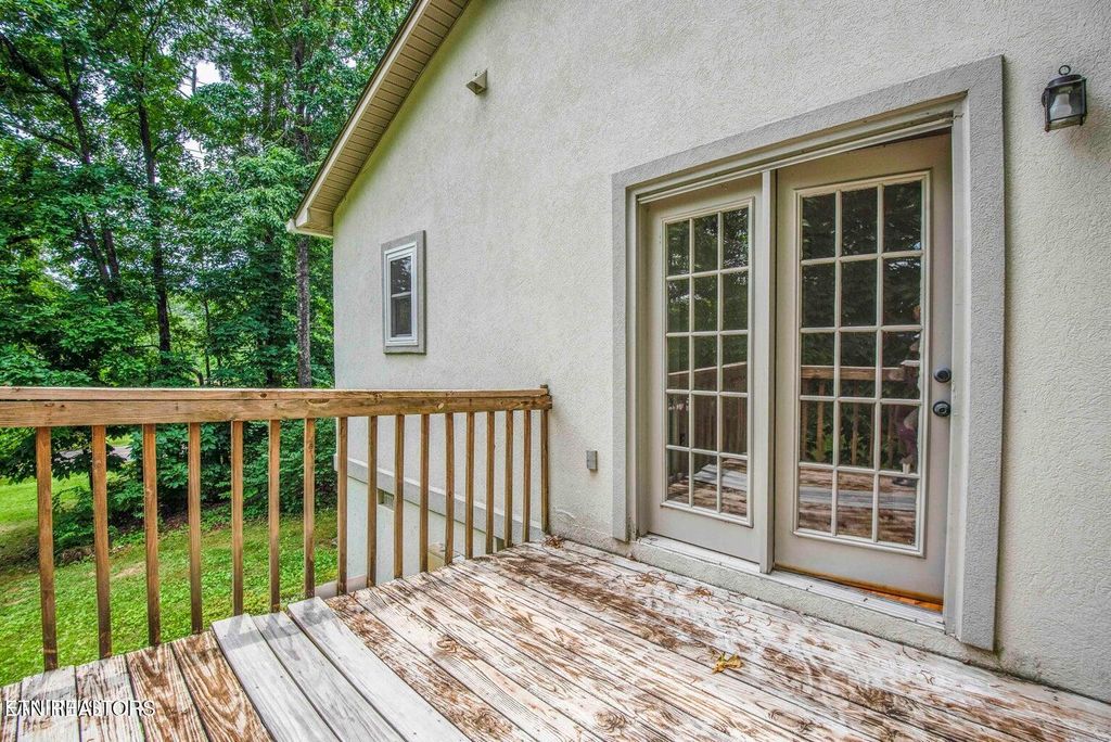 Photo of 1728 Stone Hedge Drive, Knoxville, TN 37909 (MLS # 1327568)