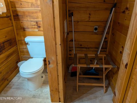 Tiny photo for 427 Montview Way, Gatlinburg, TN 37738 (MLS # 1326218)