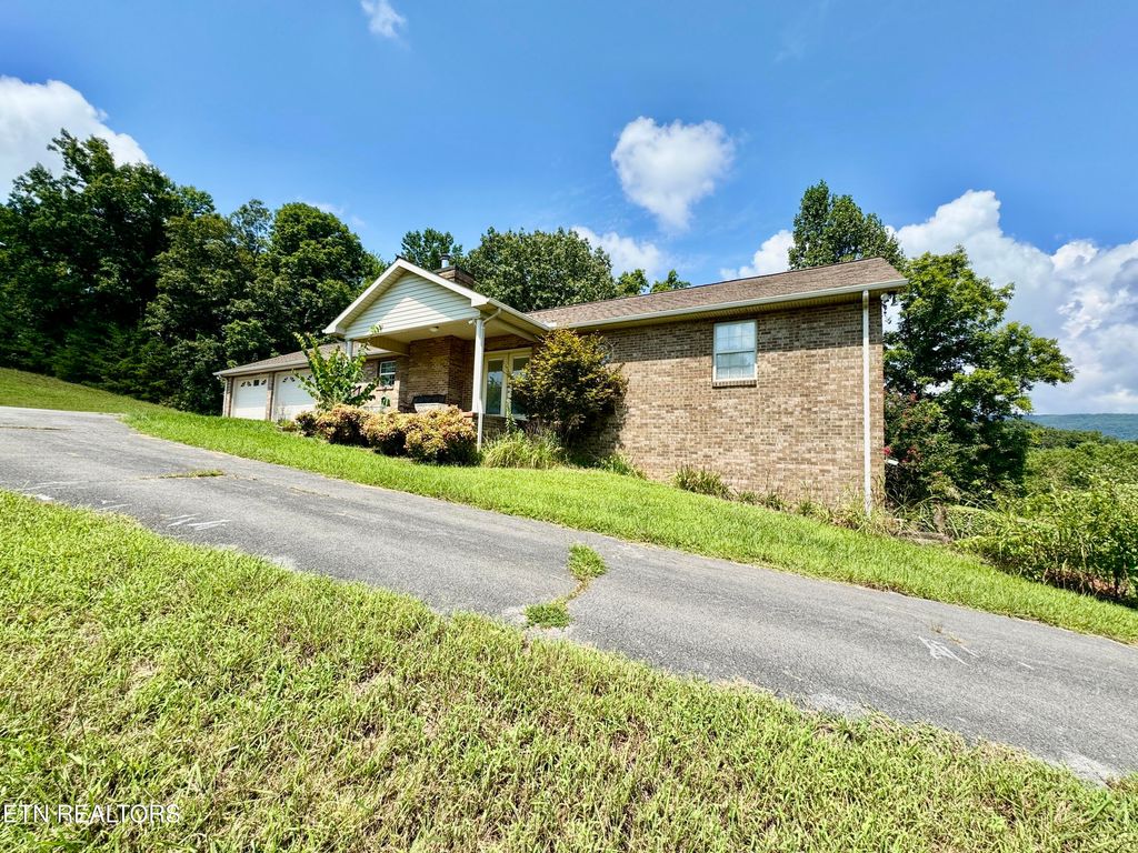 Photo of 530 Rutledge Pike, Blaine, TN 37709 (MLS # 1313995)
